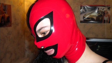 Kinky Babe With Simon O Mask