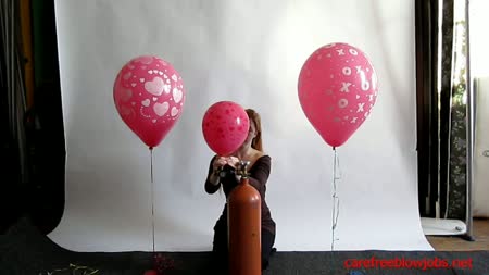 Shiva Kitty Helium Inflates Balloons